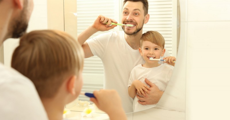 Saúde bucal começa na infância. E pode ser leve e divertido aprender!